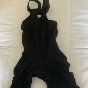 Speedo Valor Kneeskin, comforts straps, closed back, 22